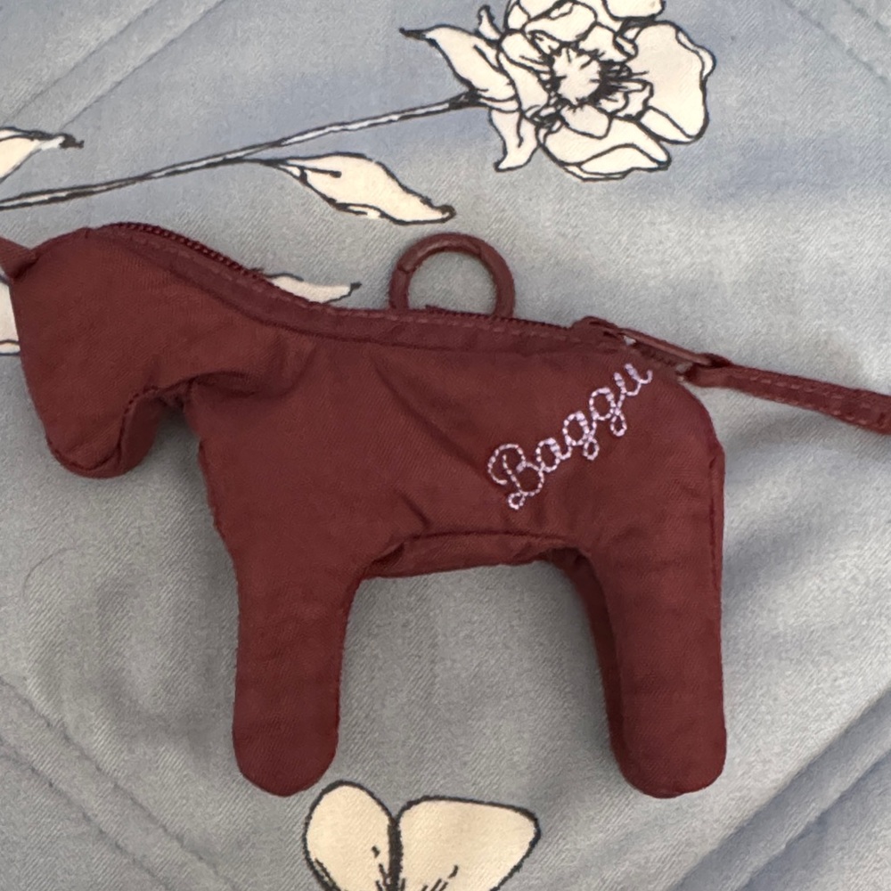 BAGGU Brown Horse-Shaped Pouch